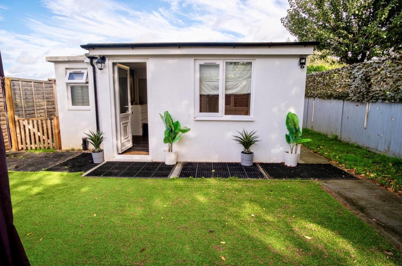 Little Garden View Apartment St Albans Exterior photo